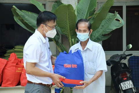 Bây giờ ai cho bó rau, cọng cải cũng quý giá vô cùng - Ảnh 1. Bây giờ ai cho bó rau, cọng cải cũng quý giá vô cùng - Ảnh 1.