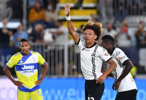 Juventus thắng trận đầu tiên tại Serie A - Ảnh 2. Juventus thắng trận đầu tiên tại Serie A - Ảnh 2.