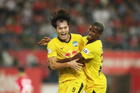 Hoàng Anh Gia Lai không được công nhận vô địch V-League 2021 - Ảnh 1. Hoàng Anh Gia Lai không được công nhận vô địch V-League 2021 - Ảnh 1.
