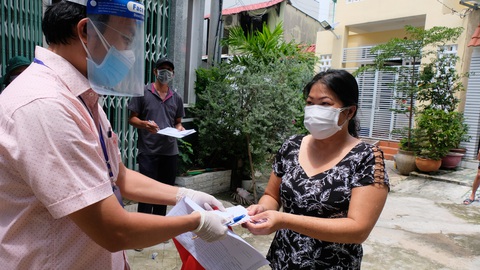 Chính thức thông qua gói hỗ trợ đợt 3, HĐND TP.HCM yêu cầu thực hiện ngay - Ảnh 1. Chính thức thông qua gói hỗ trợ đợt 3, HĐND TP.HCM yêu cầu thực hiện ngay - Ảnh 1.