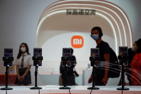 Xiaomi nói điện thoại của họ không kiểm duyệt nội dung - Ảnh 1. Xiaomi nói điện thoại của họ không kiểm duyệt nội dung - Ảnh 1.