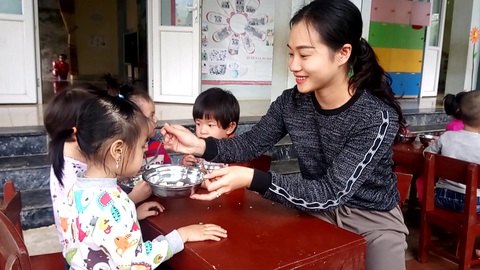 Thanh Hóa mở lại nhiều dịch vụ như cắt tóc, gội đầu, du lịch, trung tâm ngoại ngữ - Ảnh 1. Thanh Hóa mở lại nhiều dịch vụ như cắt tóc, gội đầu, du lịch, trung tâm ngoại ngữ - Ảnh 1.