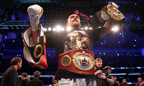 Anthony Joshua nói gì khi mất hết 4 đai vô địch vào tay Usyk? - Ảnh 1. Anthony Joshua nói gì khi mất hết 4 đai vô địch vào tay Usyk? - Ảnh 1.