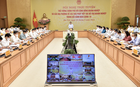 Chủ tịch VCCI: Nếu giãn cách xã hội mãi các doanh nghiệp sẽ sụp đổ - Ảnh 1. Chủ tịch VCCI: Nếu giãn cách xã hội mãi các doanh nghiệp sẽ sụp đổ - Ảnh 1.