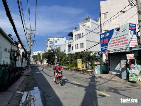 TP.HCM: Hàng trăm con hẻm đã thôi bít bùng - Ảnh 7. TP.HCM: Hàng trăm con hẻm đã thôi bít bùng - Ảnh 7.