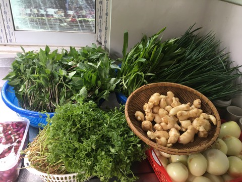 Xe phở yêu thương tặng tuyến đầu và F0, báo hiệu cuộc sống bình thường - Ảnh 5. Xe phở yêu thương tặng tuyến đầu và F0, báo hiệu cuộc sống bình thường - Ảnh 5.