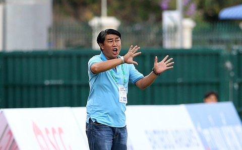 Chia tay HLV Alexandre Polking, CLB TP.HCM sắp công bố tân HLV Trần Minh Chiến - Ảnh 1. Chia tay HLV Alexandre Polking, CLB TP.HCM sắp công bố tân HLV Trần Minh Chiến - Ảnh 1.