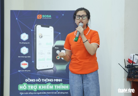 Khởi nghiệp từ đồng hồ cho người khiếm thính, mô hình thể thao cho trẻ em - Ảnh 1. Khởi nghiệp từ đồng hồ cho người khiếm thính, mô hình thể thao cho trẻ em - Ảnh 1.