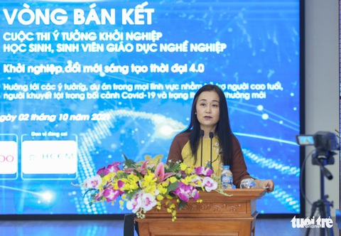 Khởi nghiệp từ đồng hồ cho người khiếm thính, mô hình thể thao cho trẻ em - Ảnh 3. Khởi nghiệp từ đồng hồ cho người khiếm thính, mô hình thể thao cho trẻ em - Ảnh 3.