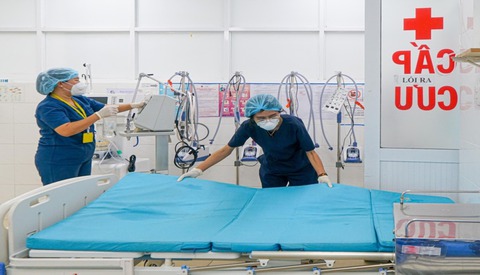 TP.HCM khởi động lộ trình phục hồi công năng các bệnh viện - Ảnh 1. TP.HCM khởi động lộ trình phục hồi công năng các bệnh viện - Ảnh 1.