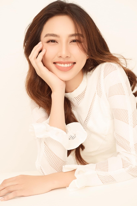 Đỗ Hà, Kim Duyên, Thùy Tiên, Ái Nhi chinh chiến các cuộc thi hoa hậu quốc tế - Ảnh 6. Đỗ Hà, Kim Duyên, Thùy Tiên, Ái Nhi chinh chiến các cuộc thi hoa hậu quốc tế - Ảnh 6.