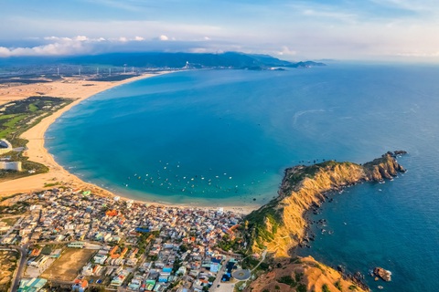 Vì sao nhà đầu tư, chuyên gia Nhật chọn Quy Nhơn làm điểm đến? - Ảnh 1. Vì sao nhà đầu tư, chuyên gia Nhật chọn Quy Nhơn làm điểm đến? - Ảnh 1.