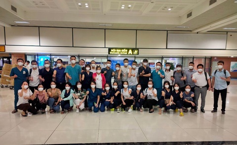 Những chuyến bay đưa các người hùng’ thầm lặng trở về từ miền Nam - Ảnh 4. Những chuyến bay đưa các người hùng’ thầm lặng trở về từ miền Nam - Ảnh 4.