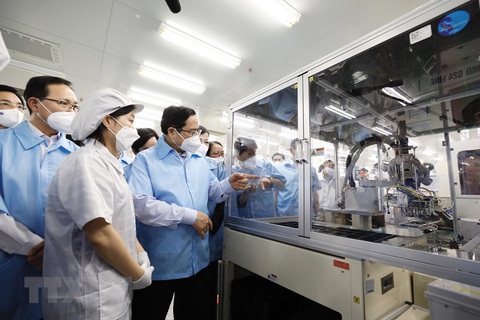 Thủ tướng thăm Nhà máy Samsung Electronics Việt Nam Thái Nguyên - Ảnh 3. Thủ tướng thăm Nhà máy Samsung Electronics Việt Nam Thái Nguyên - Ảnh 3.