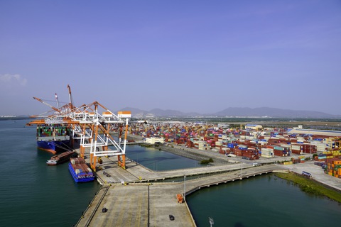 Lãnh đạo, doanh nghiệp và người dân Bà Rịa - Vũng Tàu đồng thanh xin cấp vắc xin sớm - Ảnh 2. Lãnh đạo, doanh nghiệp và người dân Bà Rịa - Vũng Tàu đồng thanh xin cấp vắc xin sớm - Ảnh 2.