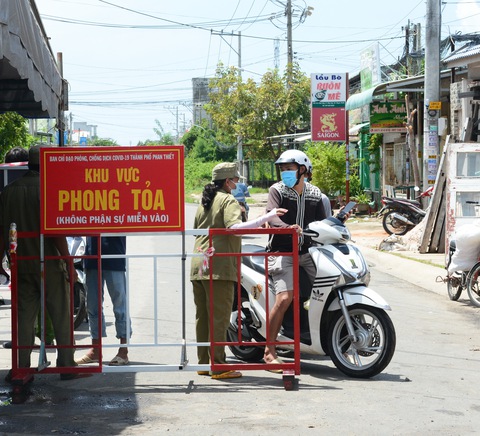 Bình Thuận có ca mắc trong ngày cao nhất, chủ tịch tỉnh phê bình chủ tịch TP Phan Thiết - Ảnh 1. Bình Thuận có ca mắc trong ngày cao nhất, chủ tịch tỉnh phê bình chủ tịch TP Phan Thiết - Ảnh 1.