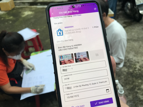 TP.HCM bắt đầu chi hỗ trợ đợt 3 cho gần 7 triệu người khó khăn - Ảnh 3. TP.HCM bắt đầu chi hỗ trợ đợt 3 cho gần 7 triệu người khó khăn - Ảnh 3.