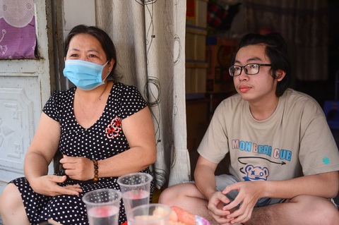 12 năm và nỗi sợ triền miên mẹ cho nghỉ học - Ảnh 5. 12 năm và nỗi sợ triền miên mẹ cho nghỉ học - Ảnh 5.