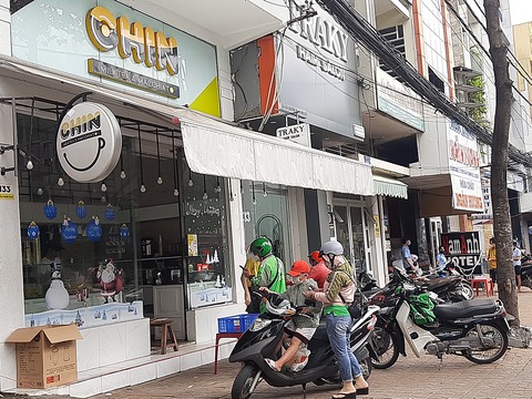 Thành phố Cần Thơ như bừng tỉnh với bình thường mới từ 12h trưa 30-9 - Ảnh 7. Thành phố Cần Thơ như bừng tỉnh với bình thường mới từ 12h trưa 30-9 - Ảnh 7.