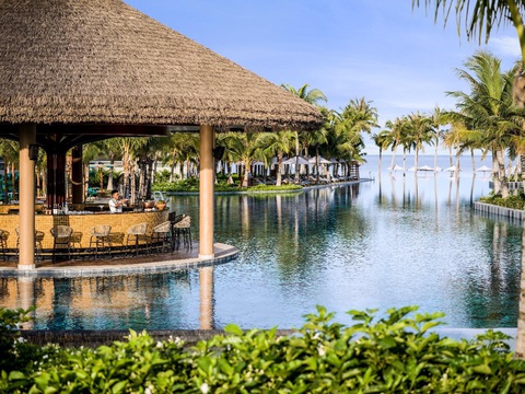 Những điểm du lịch nổi tiếng âm thầm khoác áo mới chờ tái xuất - Ảnh 10. Những điểm du lịch nổi tiếng âm thầm khoác áo mới chờ tái xuất - Ảnh 10.