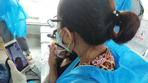 ‘Được về quê tránh dịch, còn 10 gói mì tui đem chia hết cho bà con’ - Ảnh 3. ‘Được về quê tránh dịch, còn 10 gói mì tui đem chia hết cho bà con’ - Ảnh 3.