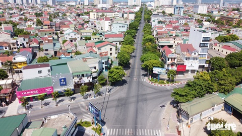 TP Vinh phân 3 vùng dịch, tiếp tục lấy mẫu xét nghiệm lần 4 - Ảnh 2. TP Vinh phân 3 vùng dịch, tiếp tục lấy mẫu xét nghiệm lần 4 - Ảnh 2.