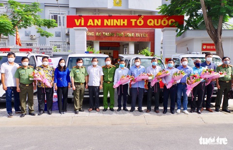 Công an Long Xuyên ra mắt mô hình Xe hỗ trợ y tế và cấp cứu người bị tai nạn giao thông - Ảnh 1. Công an Long Xuyên ra mắt mô hình Xe hỗ trợ y tế và cấp cứu người bị tai nạn giao thông - Ảnh 1.