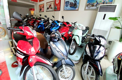 Thị trường ảm đạm, Yamaha và Honda làm mới sản phẩm xe máy tại Việt Nam - Ảnh 1. Thị trường ảm đạm, Yamaha và Honda làm mới sản phẩm xe máy tại Việt Nam - Ảnh 1.