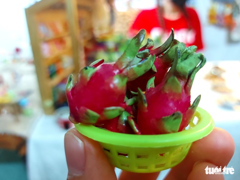 Đất sét trở nên sống động, đẹp mắt qua bàn tay cô gái Tây Đô - Ảnh 3. Đất sét trở nên sống động, đẹp mắt qua bàn tay cô gái Tây Đô - Ảnh 3.