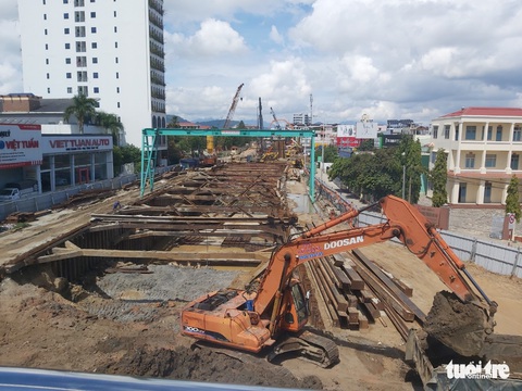 Đà Nẵng: Thủ tục xin phép thi công nhà ở dân sinh cấp thiết ra sao? - Ảnh 1. Đà Nẵng: Thủ tục xin phép thi công nhà ở dân sinh cấp thiết ra sao? - Ảnh 1.