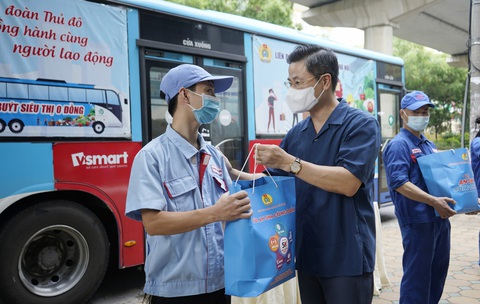 Thi đua gắn với nâng cao nhận thức, không bị lôi kéo, gây rối trái pháp luật - Ảnh 2. Thi đua gắn với nâng cao nhận thức, không bị lôi kéo, gây rối trái pháp luật - Ảnh 2.