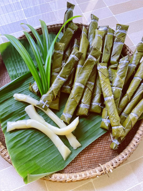Nhà thiết kế công chúa Nguyễn Minh Công trổ tài làm bánh Nam Bộ - Ảnh 21. Nhà thiết kế công chúa Nguyễn Minh Công trổ tài làm bánh Nam Bộ - Ảnh 21.