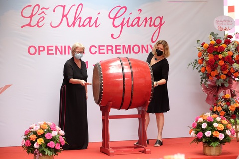 Những cảm xúc đặc biệt trong buổi khai giảng đặc biệt - Ảnh 4. Những cảm xúc đặc biệt trong buổi khai giảng đặc biệt - Ảnh 4.