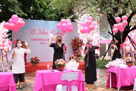Những cảm xúc đặc biệt trong buổi khai giảng đặc biệt - Ảnh 6. Những cảm xúc đặc biệt trong buổi khai giảng đặc biệt - Ảnh 6.