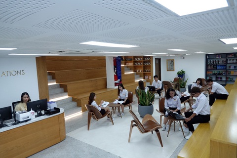 Trung tâm mô phỏng kế toán SIU, giải pháp đào tạo thực tế - Ảnh 2. Trung tâm mô phỏng kế toán SIU, giải pháp đào tạo thực tế - Ảnh 2.