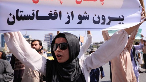 Taliban đối mặt nhiều cuộc biểu tình nổ ra trên cả nước - Ảnh 1.