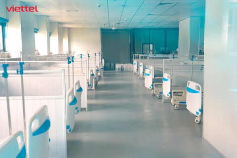 Viettel hoàn thành hạ tầng CNTT cho bệnh viện dã chiến hiện đại nhất Hà Nội - Ảnh 2. Viettel hoàn thành hạ tầng CNTT cho bệnh viện dã chiến hiện đại nhất Hà Nội - Ảnh 2.