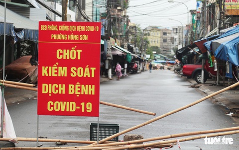 Dịch COVID-19 ngày 8-9: Nghệ An tiêm vắc xin cho tiểu thương để mở lại chợ dân sinh - Ảnh 2. Dịch COVID-19 ngày 8-9: Nghệ An tiêm vắc xin cho tiểu thương để mở lại chợ dân sinh - Ảnh 2.