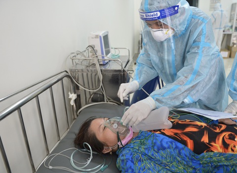 Tình nguyện viên tôn giáo tiếp tục lên đường hỗ trợ tuyến đầu chống dịch COVID-19 - Ảnh 1. Tình nguyện viên tôn giáo tiếp tục lên đường hỗ trợ tuyến đầu chống dịch COVID-19 - Ảnh 1.