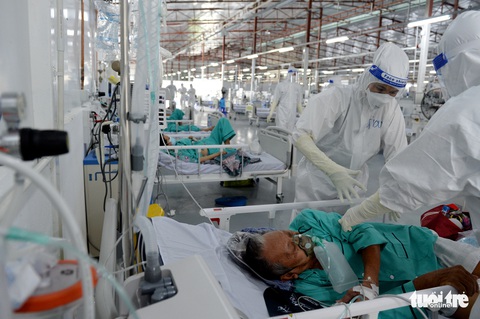 Bệnh viện dã chiến thuộc Bộ Công an nâng tầng điều trị - Ảnh 3. Bệnh viện dã chiến thuộc Bộ Công an nâng tầng điều trị - Ảnh 3.