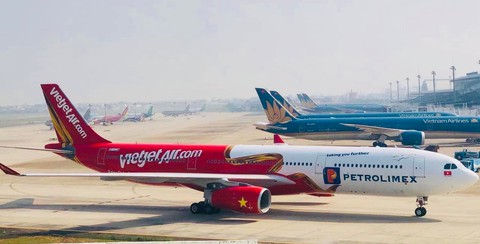 Nhộn nhịp mở bán thêm nhiều đường bay quốc tế ngay ngày đầu năm - Ảnh 1. Nhộn nhịp mở bán thêm nhiều đường bay quốc tế ngay ngày đầu năm - Ảnh 1.