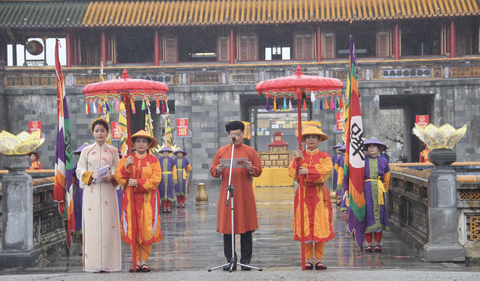Lễ Ban sóc mở màn cho Festival Huế 2022 - Ảnh 2. Lễ Ban sóc mở màn cho Festival Huế 2022 - Ảnh 2.