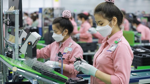 Việt Nam đứng thứ 4 về phí nhân công lao động trong khu vực - Ảnh 1. Việt Nam đứng thứ 4 về phí nhân công lao động trong khu vực - Ảnh 1.