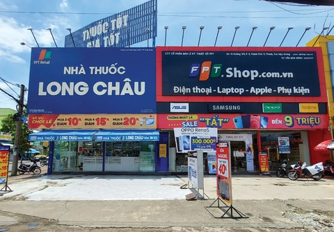 fptshop-longchau-1 fptshop-longchau-1