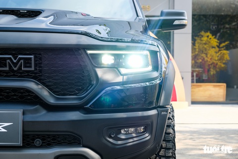 RAM 1500 TRX - bán tải mạnh nhất, đắt nhất Việt Nam giá 7,9 tỉ đồng - Ảnh 6. RAM 1500 TRX - bán tải mạnh nhất, đắt nhất Việt Nam giá 7,9 tỉ đồng - Ảnh 6.