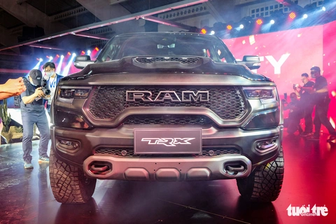 RAM 1500 TRX - bán tải mạnh nhất, đắt nhất Việt Nam giá 7,9 tỉ đồng - Ảnh 4. RAM 1500 TRX - bán tải mạnh nhất, đắt nhất Việt Nam giá 7,9 tỉ đồng - Ảnh 4.