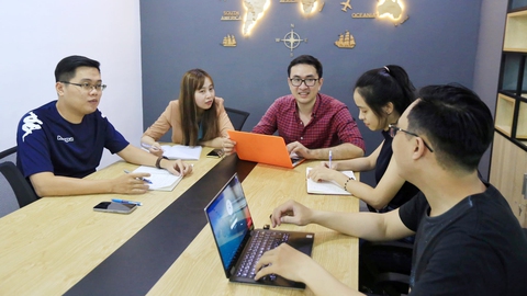 Mang sách nói đến cộng đồng - Ảnh 1. Mang sách nói đến cộng đồng - Ảnh 1.