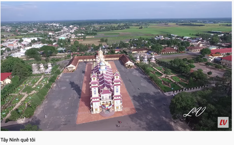 Sử dụng 2 đoạn phim không xin phép, Phong Phú Sắc Việt thua kiện 10 triệu đồng - Ảnh 1. Sử dụng 2 đoạn phim không xin phép, Phong Phú Sắc Việt thua kiện 10 triệu đồng - Ảnh 1.
