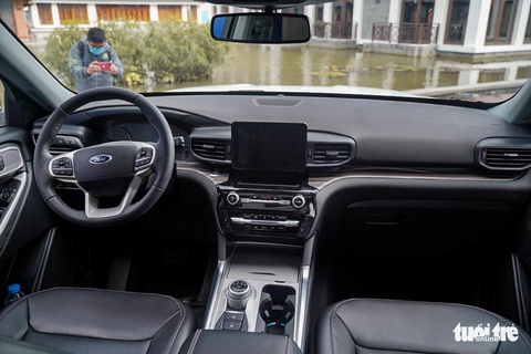 Ford Explorer 2022 ra mắt Việt Nam: Nhập Mỹ, 1 phiên bản giá 2,366 tỉ đồng - Ảnh 10. Ford Explorer 2022 ra mắt Việt Nam: Nhập Mỹ, 1 phiên bản giá 2,366 tỉ đồng - Ảnh 10.
