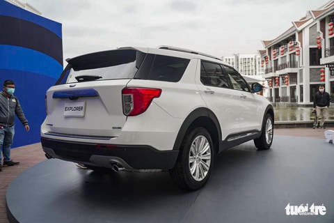 Ford Explorer 2022 ra mắt Việt Nam: Nhập Mỹ, 1 phiên bản giá 2,366 tỉ đồng - Ảnh 3. Ford Explorer 2022 ra mắt Việt Nam: Nhập Mỹ, 1 phiên bản giá 2,366 tỉ đồng - Ảnh 3.
